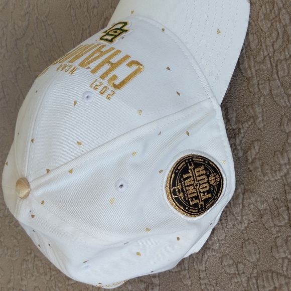 Nike 2021 NCAA Men's Champs Final Four White Gold Cap - Picture 3 of 9